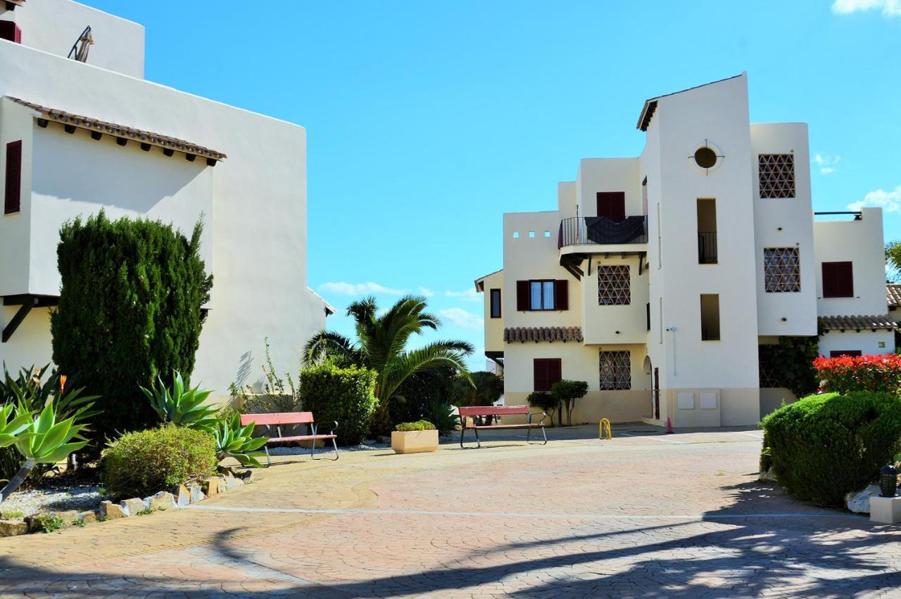 Vista Bahia Apartment Casares Exterior photo