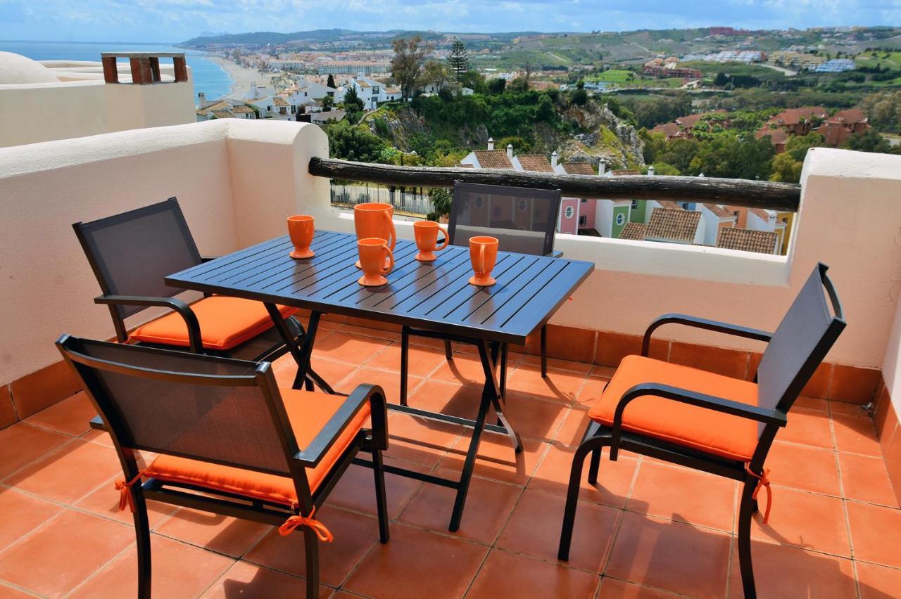 Vista Bahia Apartment Casares Exterior photo