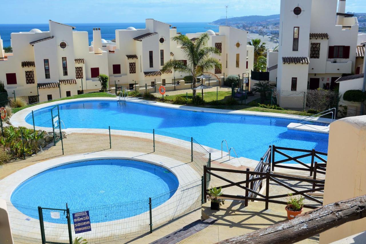 Vista Bahia Apartment Casares Exterior photo